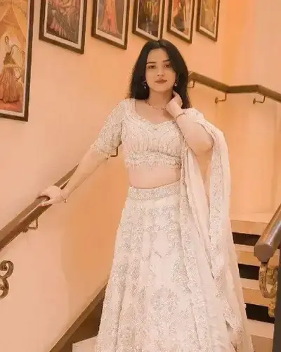 Escort Service In Vartak Nagar